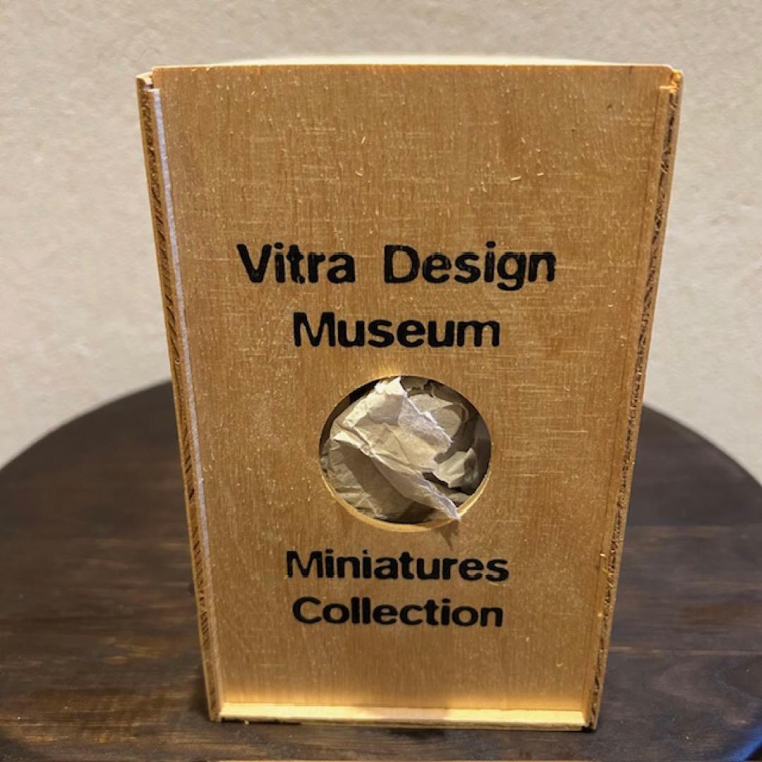 置物 vitra Design museum Panton chair