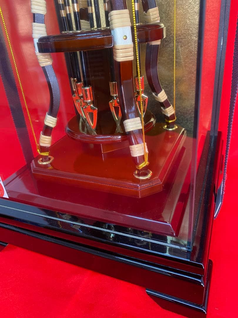 破魔弓　光鶴作　パノラマガラスケース・間口約２３×奥行約２３×高さ約３８㎝