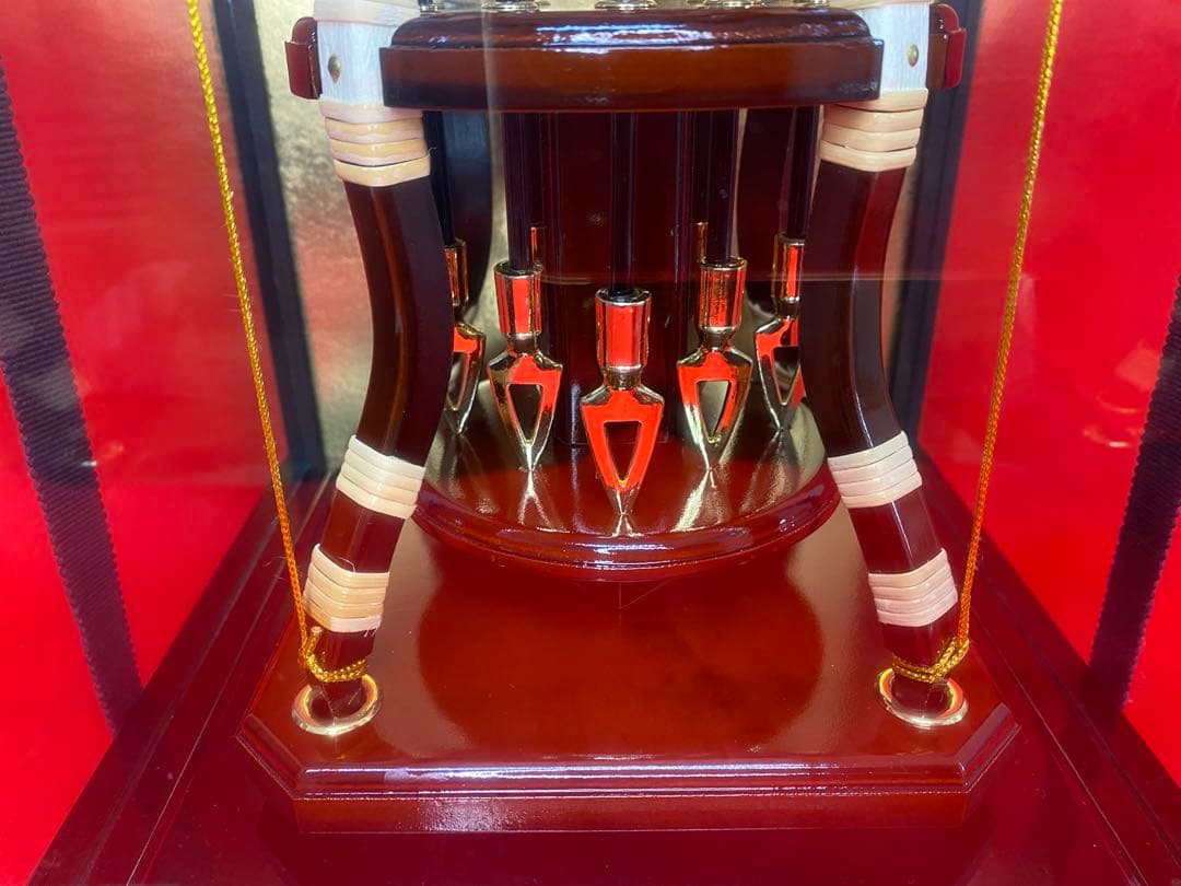 破魔弓　光鶴作　パノラマガラスケース・間口約２３×奥行約２３×高さ約３８㎝