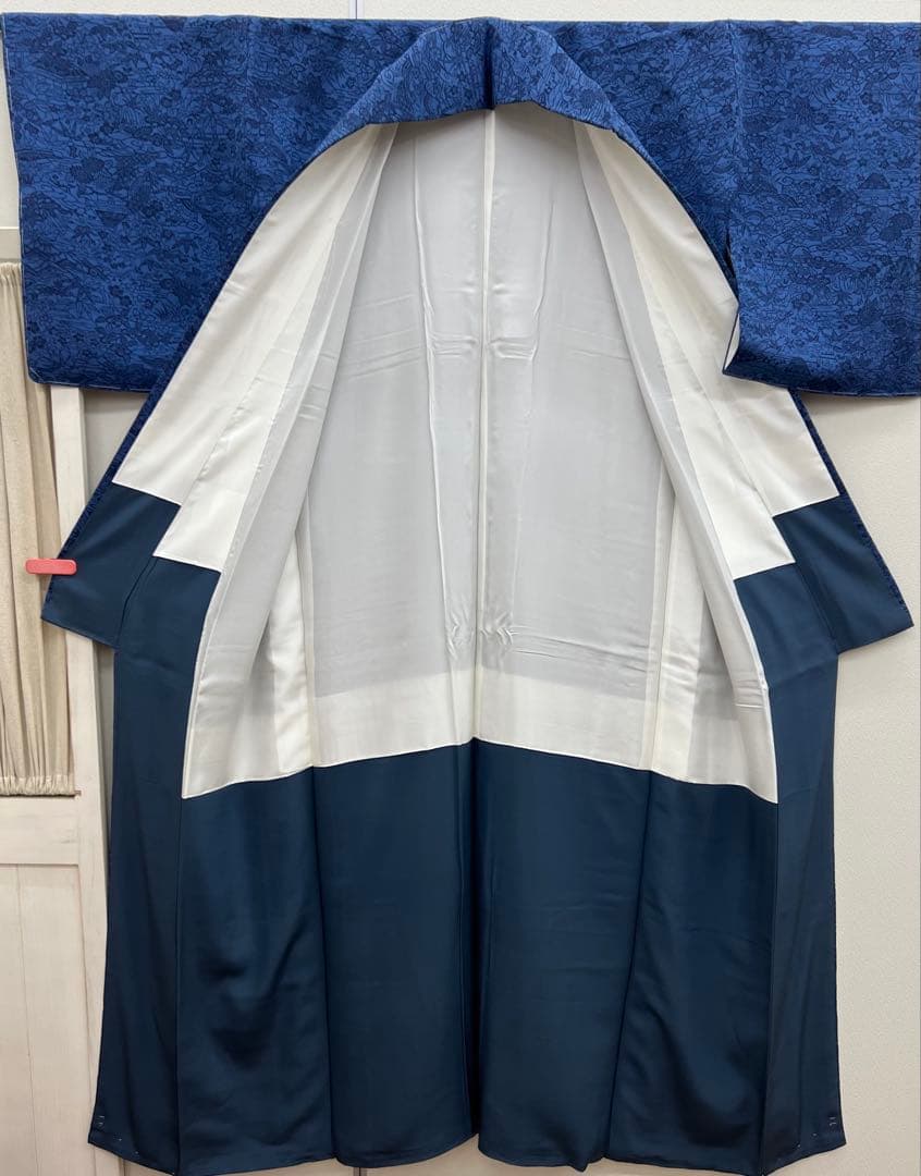 さくら様　　　　未使用しつけ付き　正絹　袷小紋　藍型絵染め