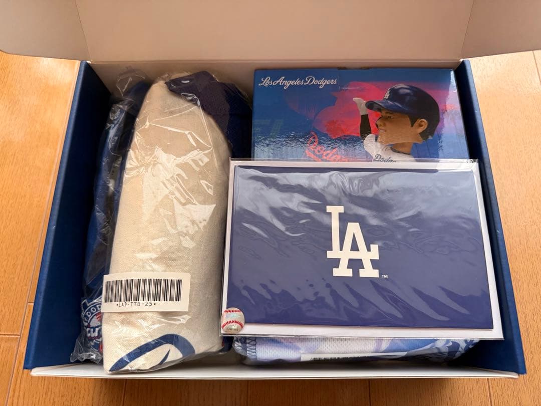 ドジャースMVP会員グッズ　フルセット