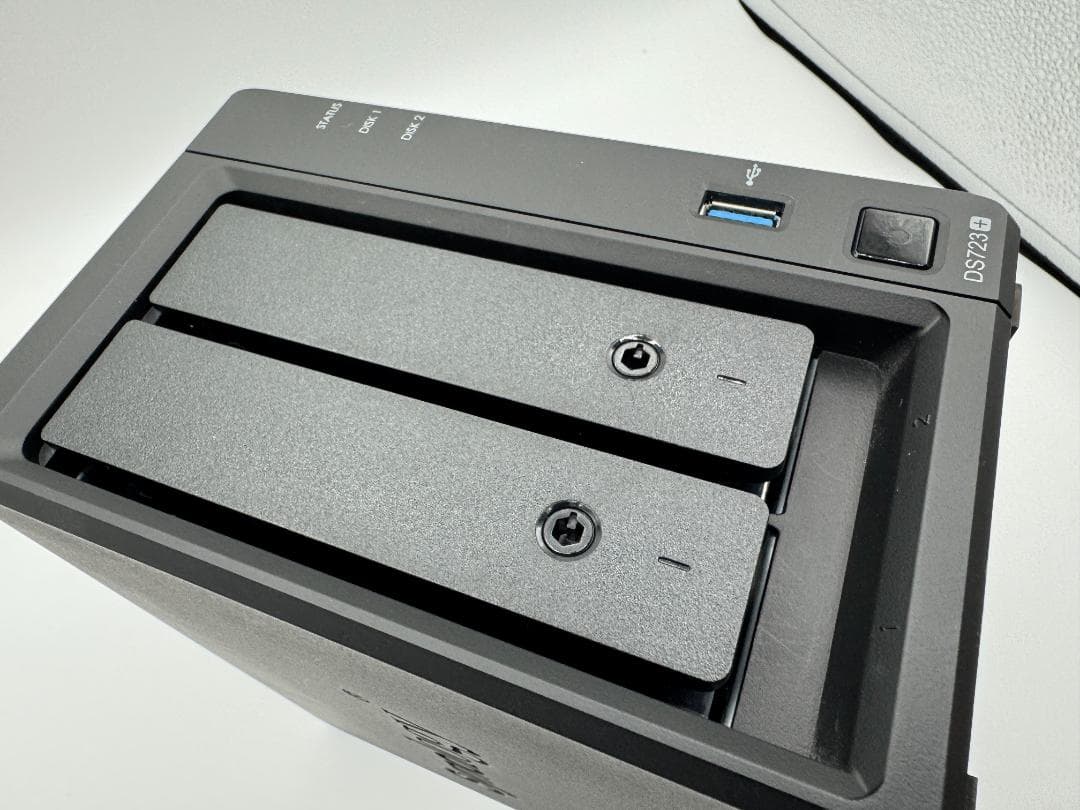 Synology DS723 + NAS 2ベイ