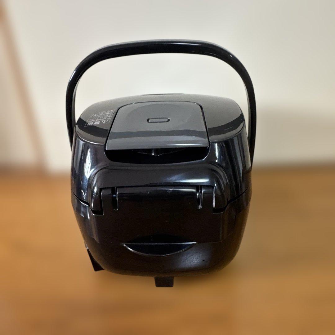 象印マイコン炊飯ジャー極め炊き　NL-BD05 3号炊き2022年製5mmの黒釜