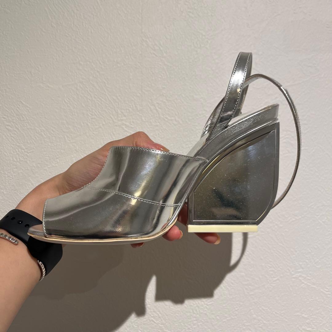 美品 Maison Margiela マルジェラ シルバーオープントゥサンダル