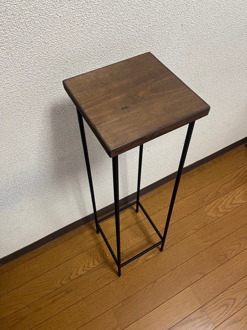 アイアンスツール　ハイチェア　アルコールスタンド　花台　高さ75cm