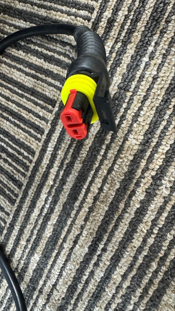 Lamborghini ランボルギーニ 充電器 カーボンファイバー調