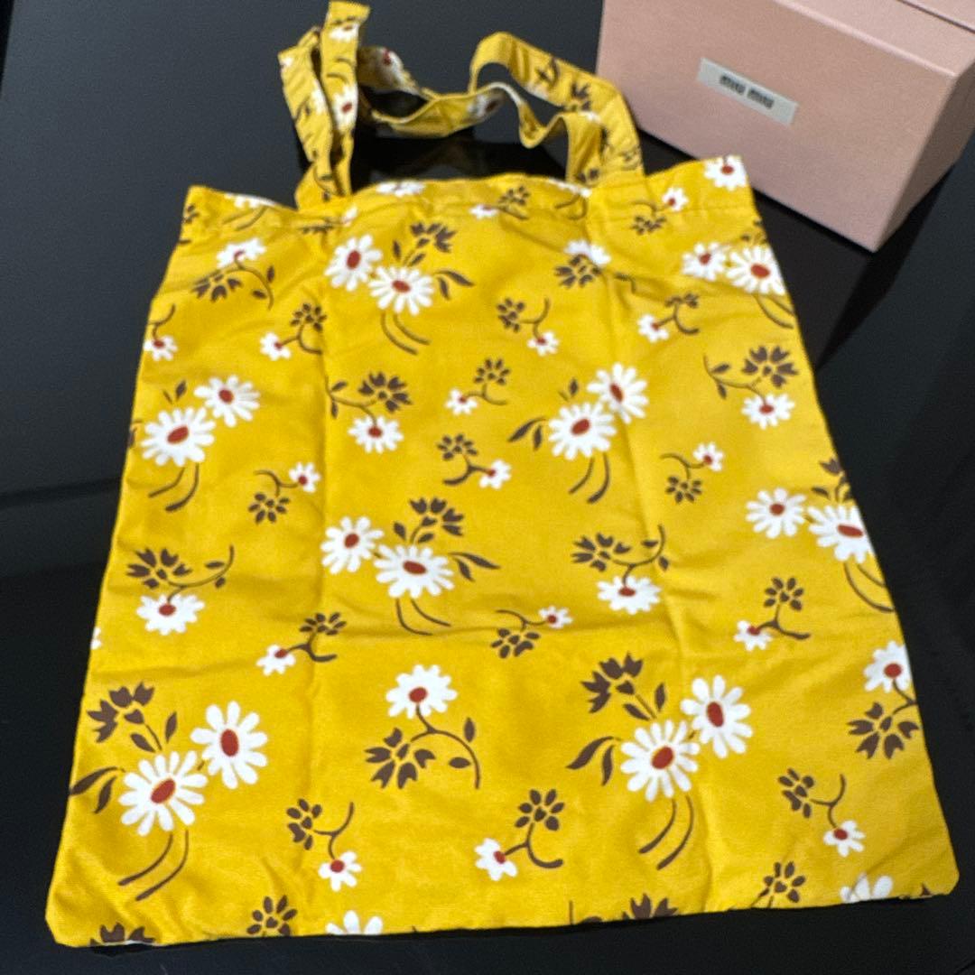 ミュウミュウ　エコバッグ　美品　miumiu