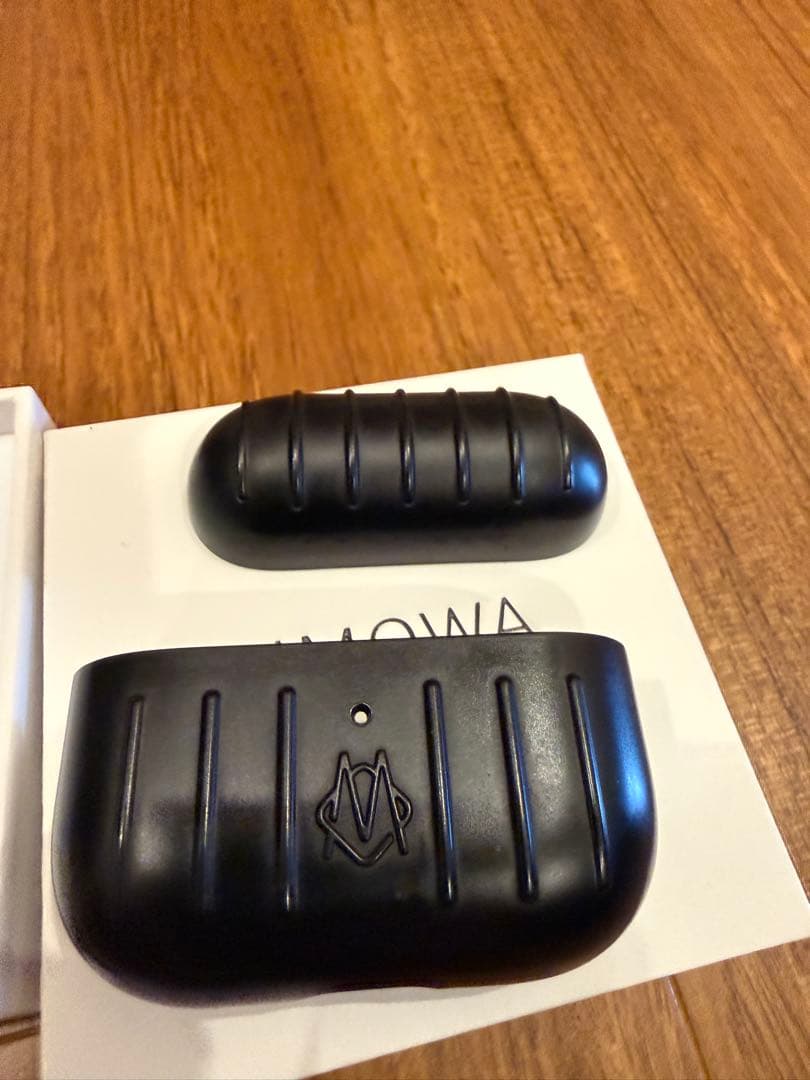 RIMOWA ポリカーボネート AirPodsケース ブラック