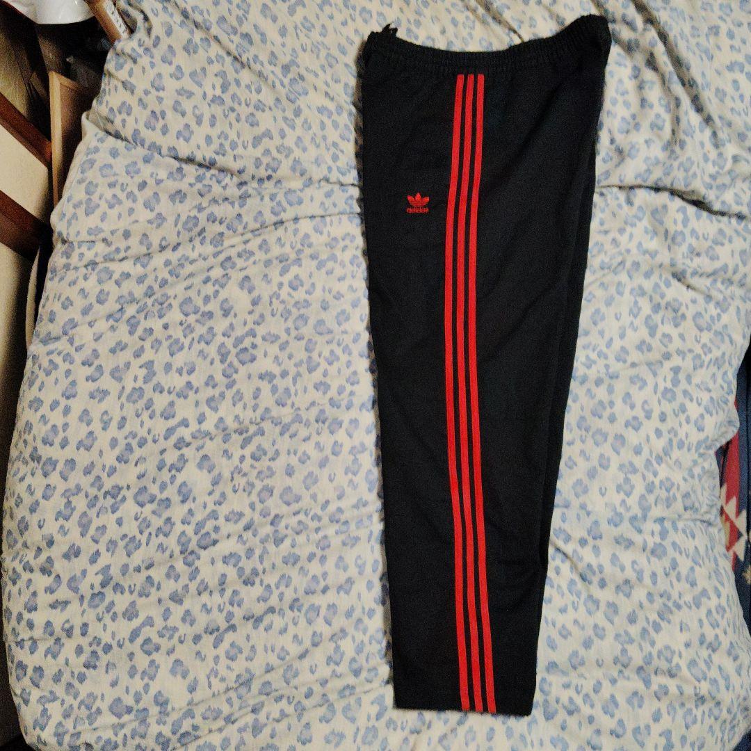 ち*け様 adidas originals ジャージ上下 セットアップ 黒/赤