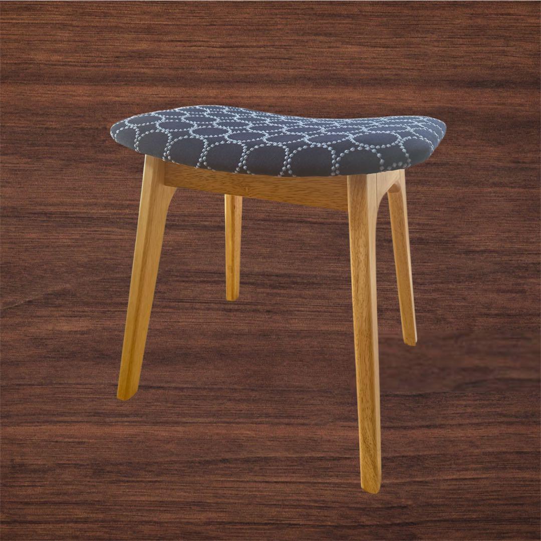 ミナペルホネン生地使用スツール イス　椅子　チェア　オットマン　インテリア家具