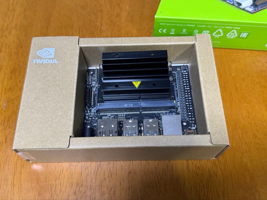 ミニPC NVIDIA Jetson Nano Developer Kit