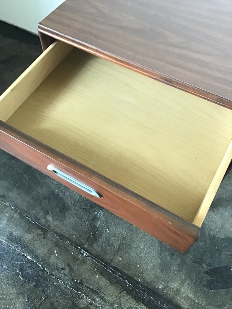 ドレクセル ヘリテイジ サイドテーブル ナイトテーブル米軍家具