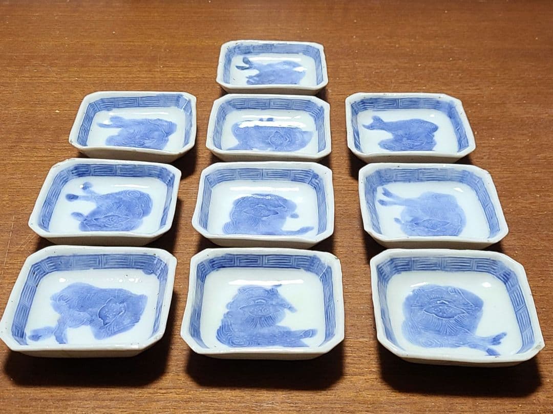 希少　幕末～明治　古伊万里　染付獅子図　手塩皿　角豆皿　豆皿　アンティーク　骨董