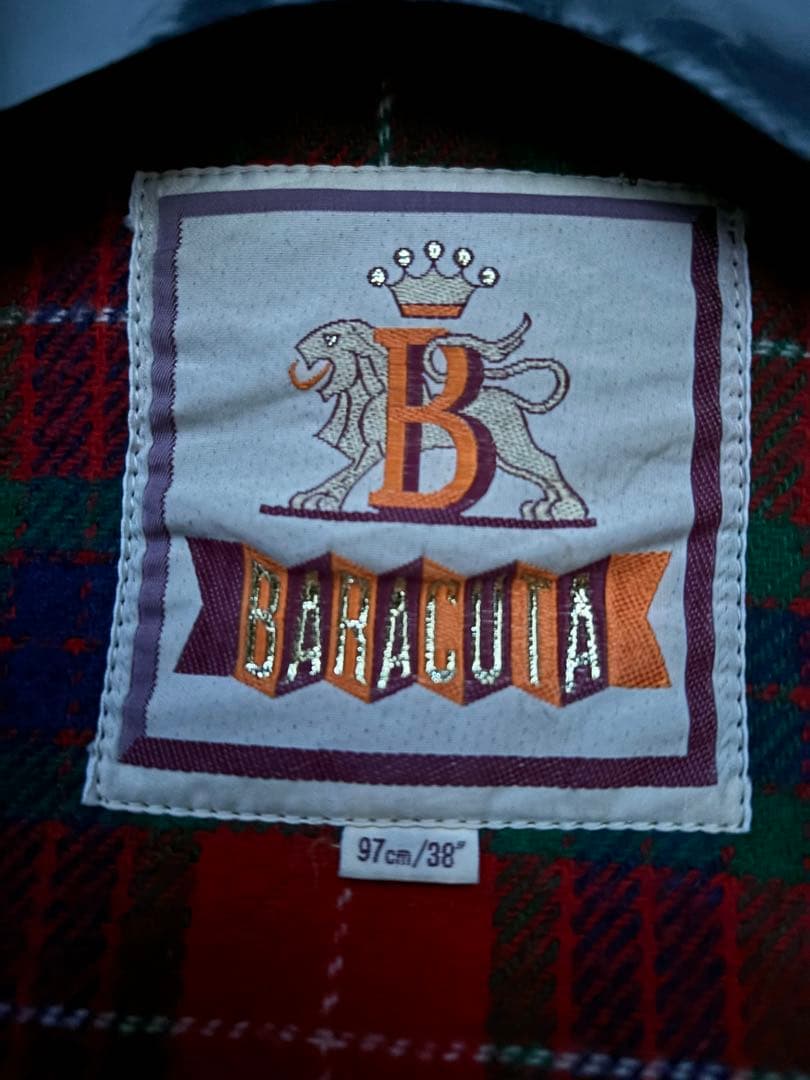 z*u様 BARACUTA バラクータ　重厚メルトン　ダッフルコート　グリーン