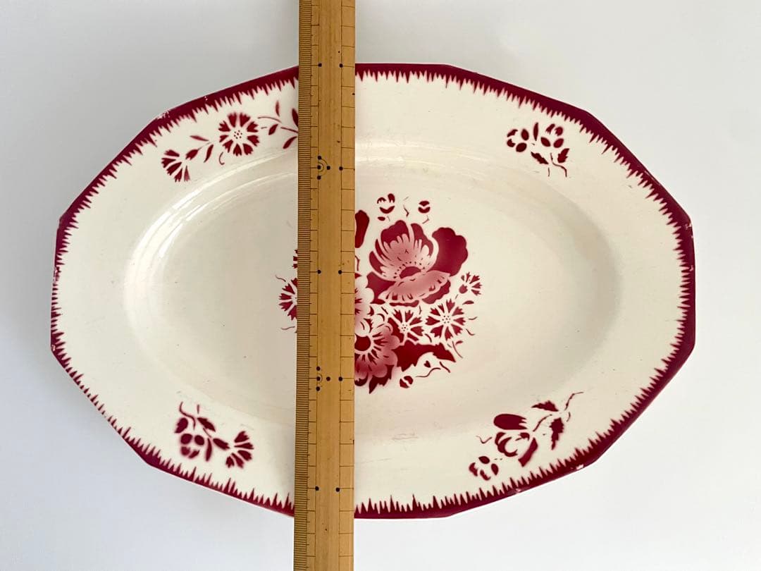 フランス アンティーク 赤い花柄のオーバルプレート