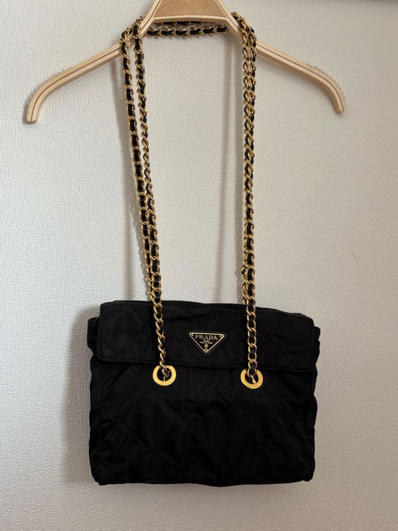 美品✨️【PRADA】 ミニチェーンショルダーバッグ ロゴ 正規品 白タグカード