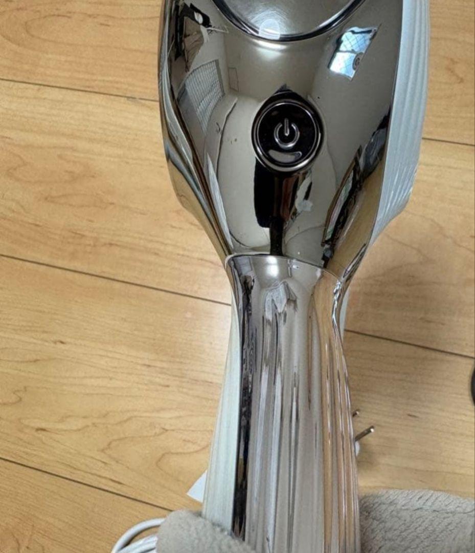 リファ 美容ドライヤー 2021年製 最安値にします