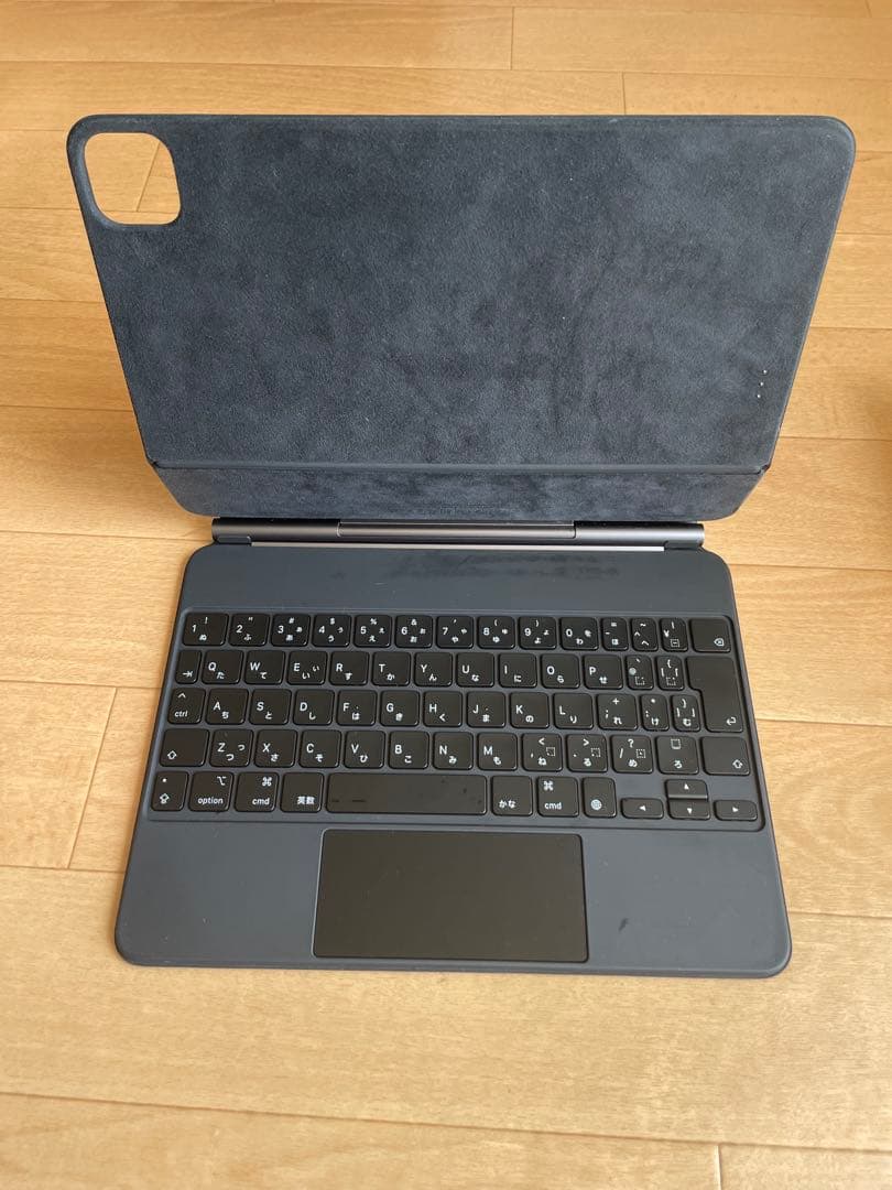 iPad Pro 11インチ スペースグレー Magic Keyboard付き