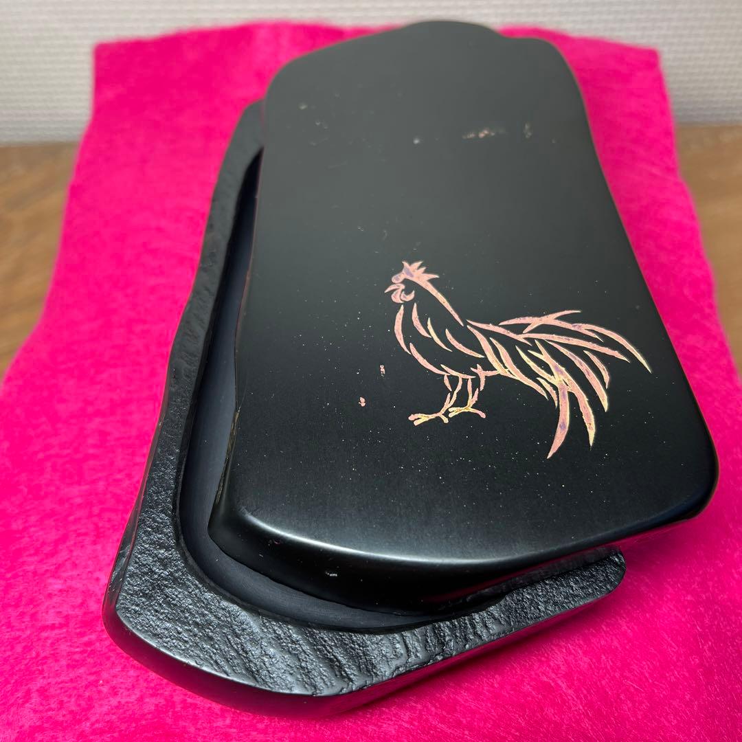 ⭕️超　希少　鍋倉漆象嵌硯　軍鶏を象嵌　女性好み作品　手間かかる