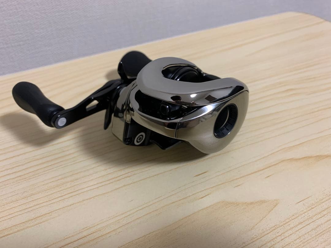 シマノ 21 アンタレス DC XG 右ハンドル 未使用品