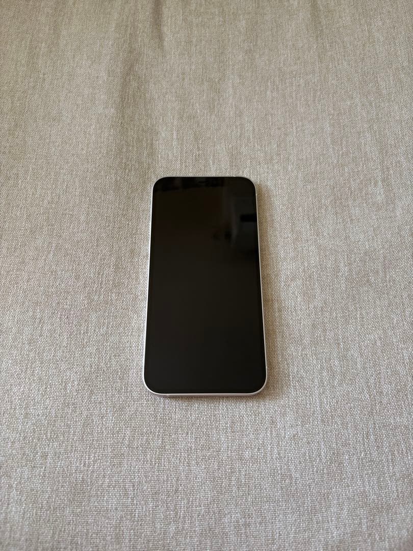 Apple iPhone 12 ホワイト 128GB 充電ケーブル付き