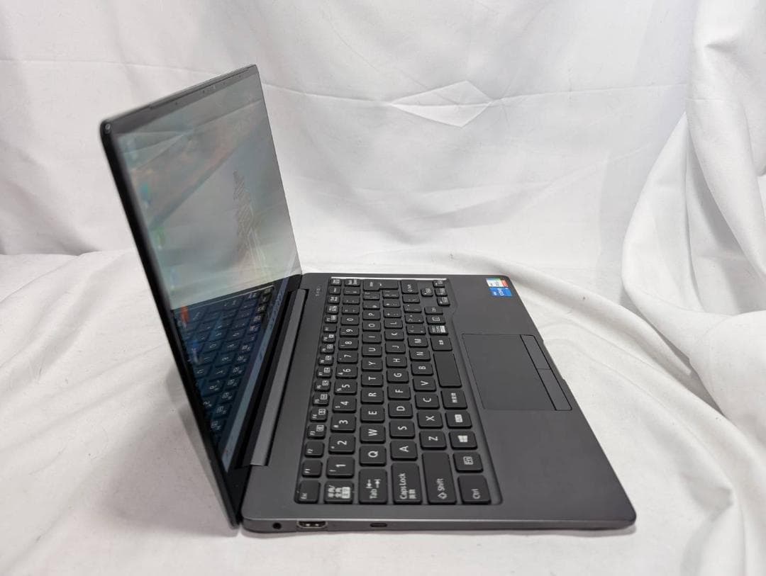 ☆有機EL☆ 富士通 WC2/E3 第11世代 i5-1135G7 高速SSD