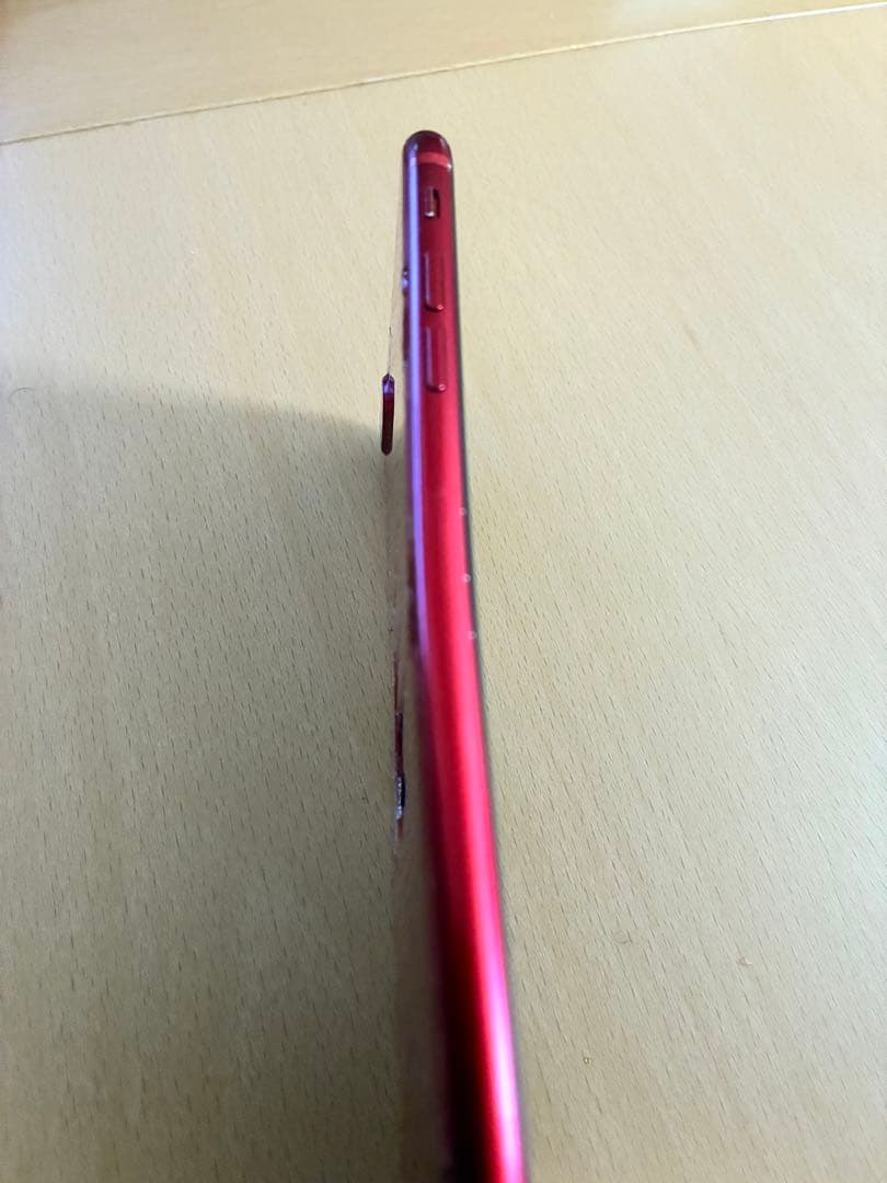 iPhone 8 Plus 本体　【ジャンク(背面割れ)】