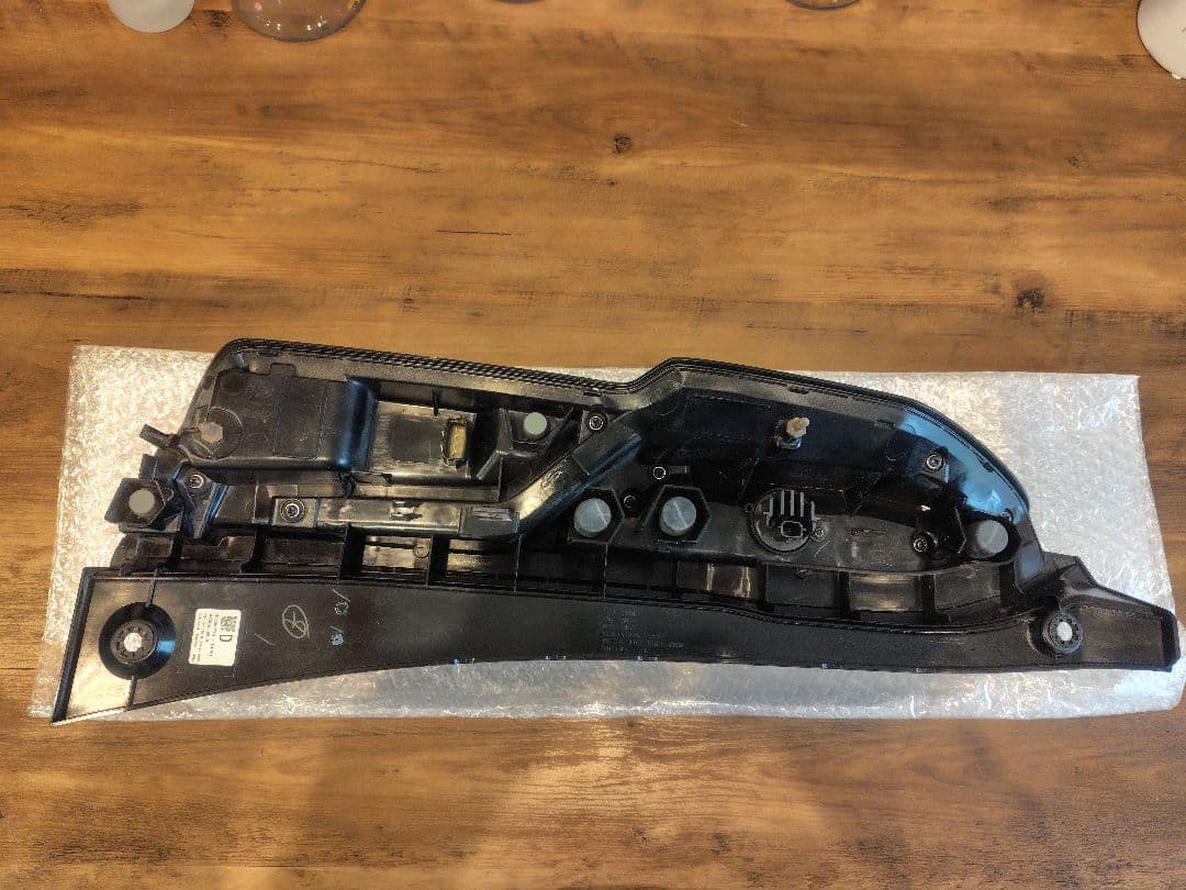 NBOX Custom　右テールランプ