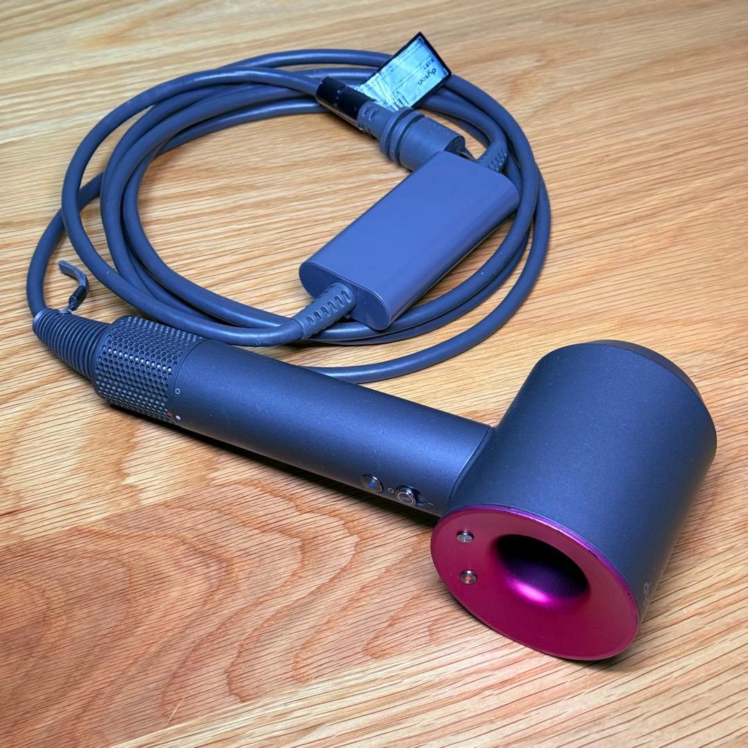 ダイソン dysonドライヤー　HD01 動作良好