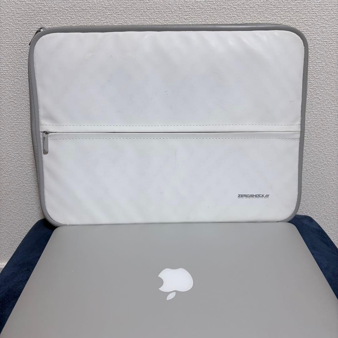 MacBook Air 13インチ（2014）