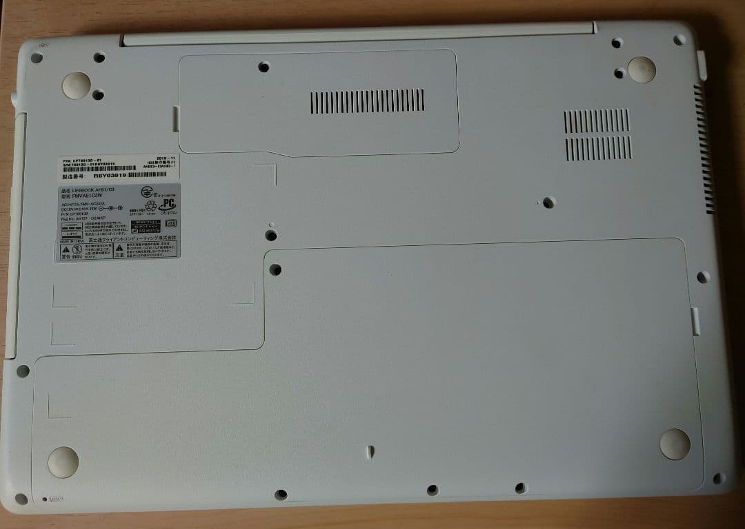 Fujitsu LIFEBOOK ノートPC 日本語キーボード