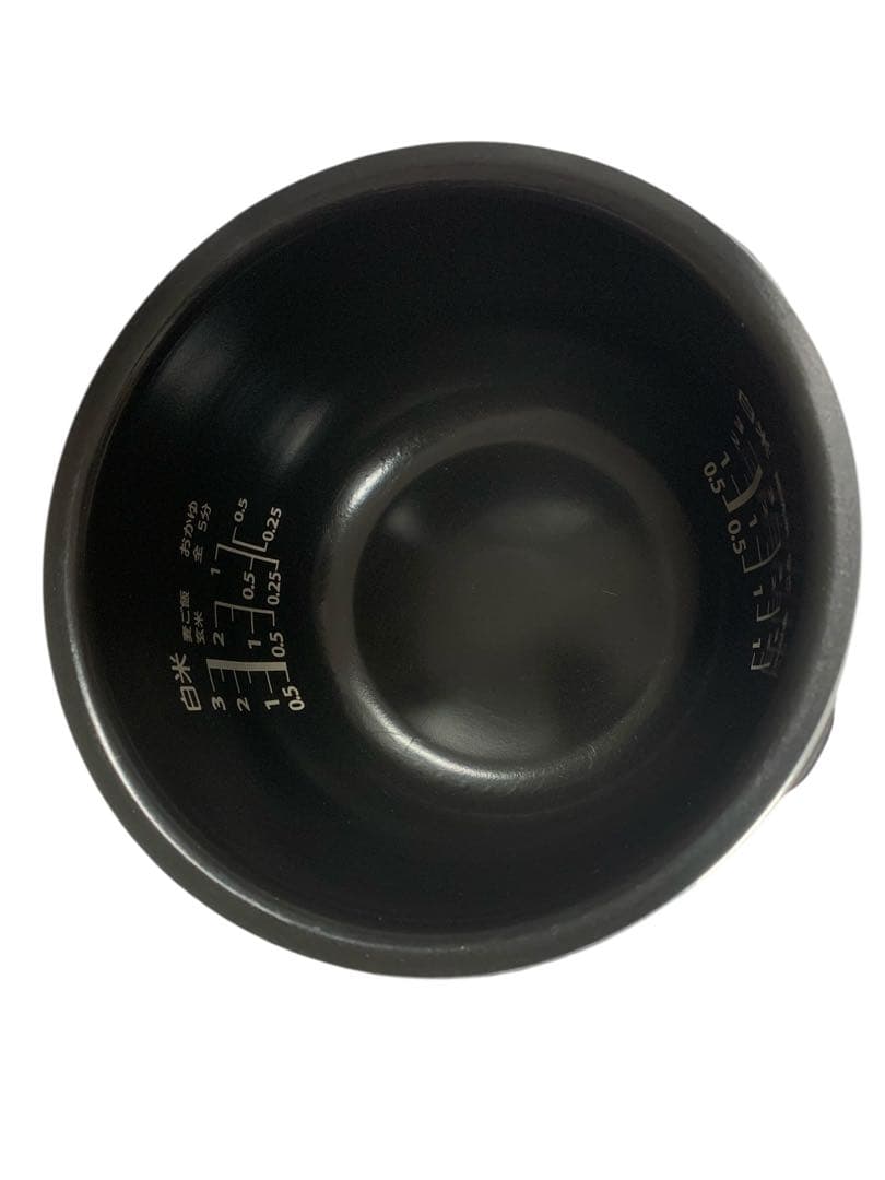 美品 2024年製 TOSHIBA 炊飯器 3合炊き RC-5E2X ホワイト