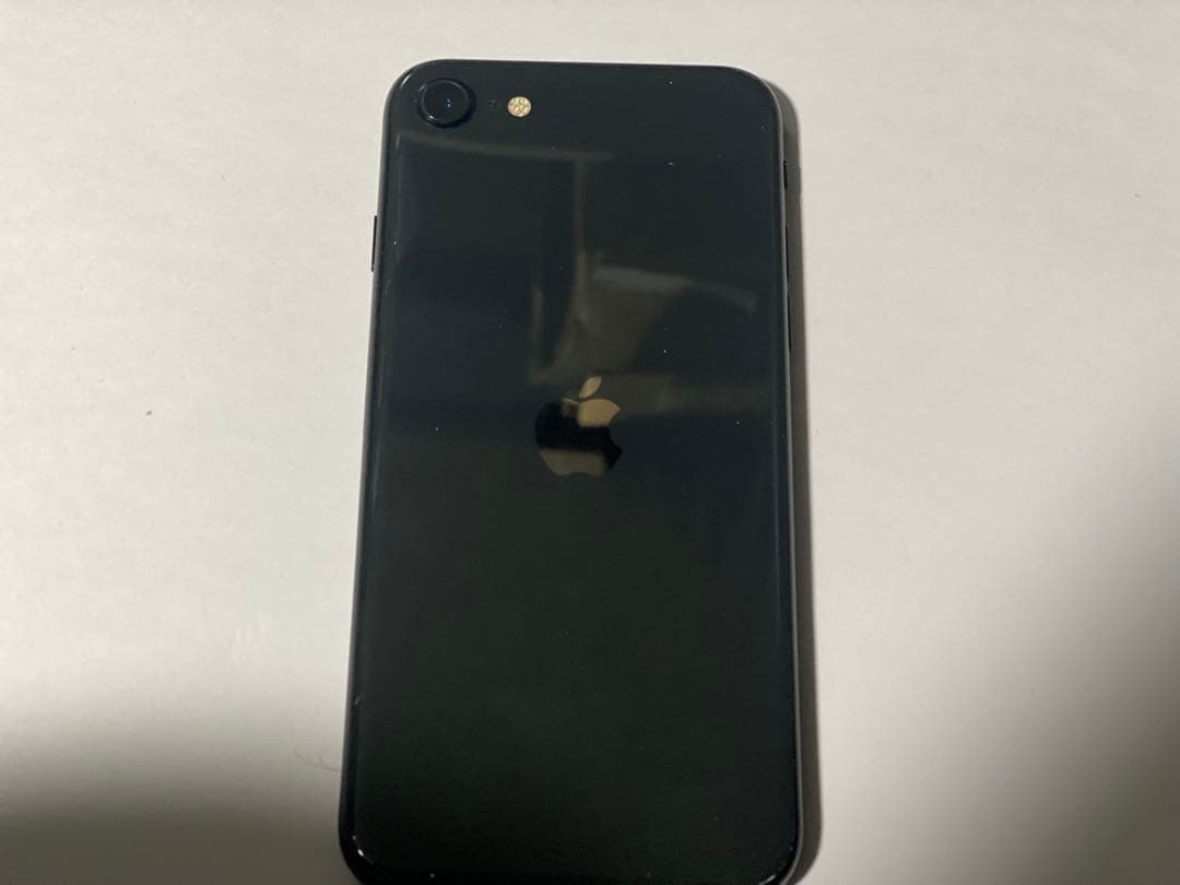 Apple iPhone SE第二世代 SE2 128GB スペースブラック