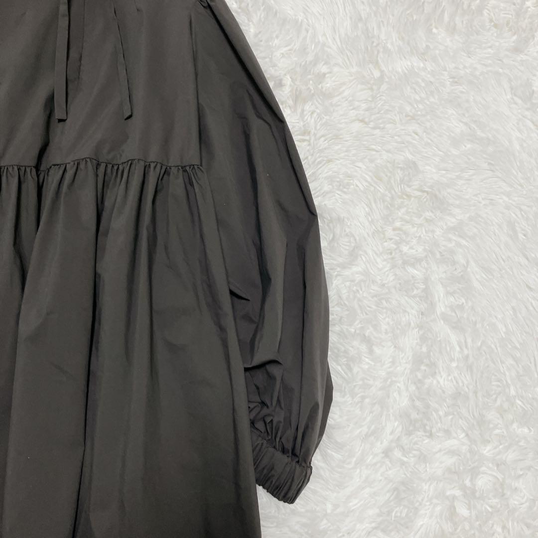 美品 ヨリ パフスリーブブラウス　yori 38 バックリボン フレア ギャザー