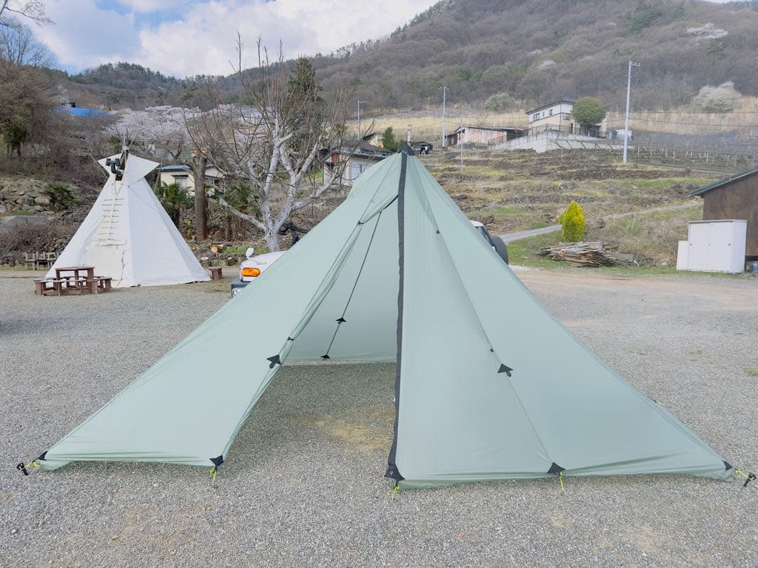 レッドクリフ　シークアウトサイド　seekoutside redcliff