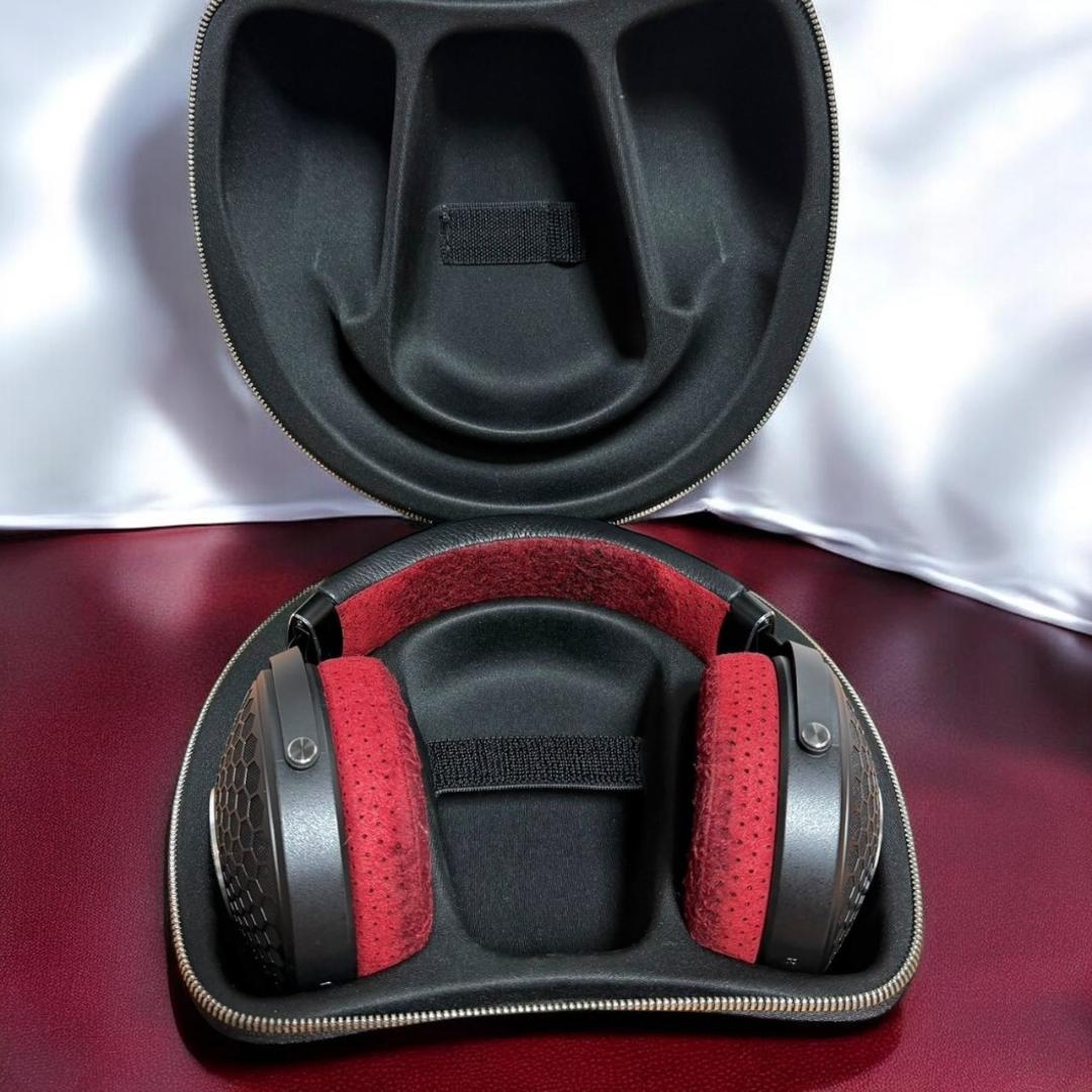 Focal Clear MG Pro プロフェッショナルオープンバックヘッドホン