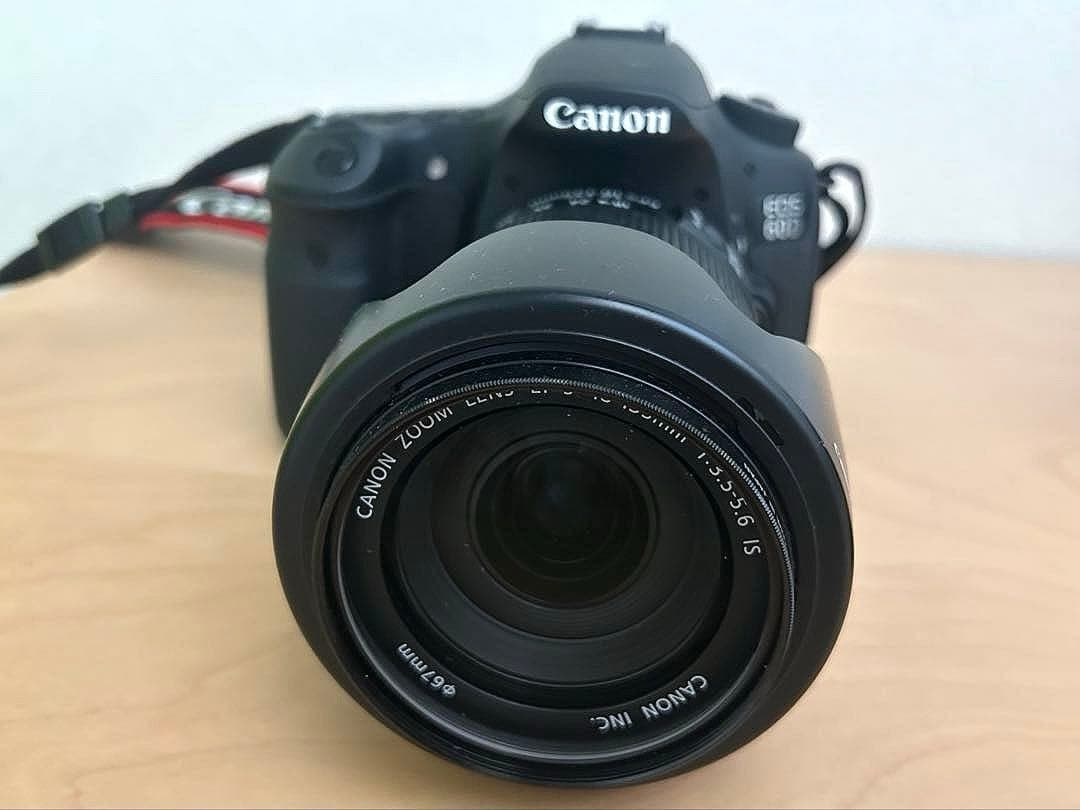 Canon EOS 60D デジタル一眼レフカメラ　EW-73B ES-62