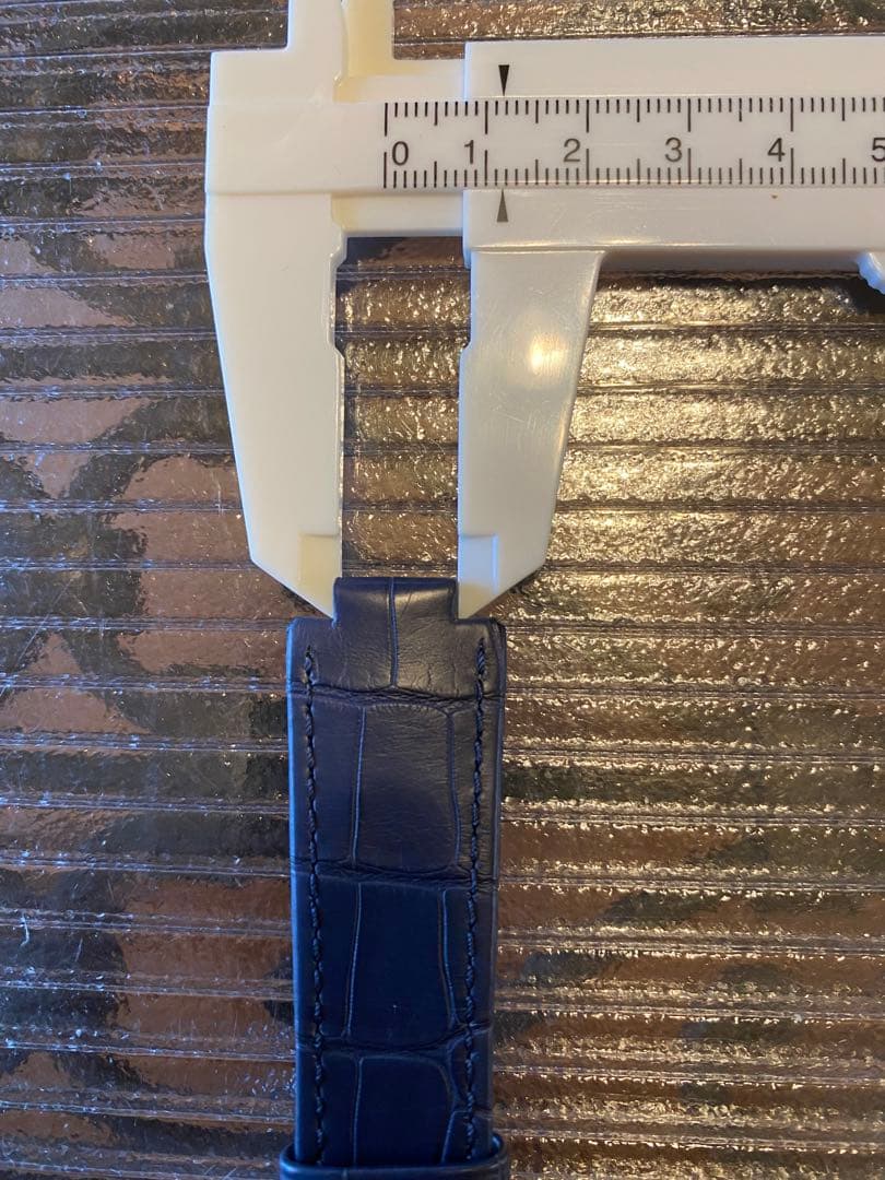 ルイヴィトン　タンブール【高級クロコダイル革】ベルト L サイズ(美品)ネイビー