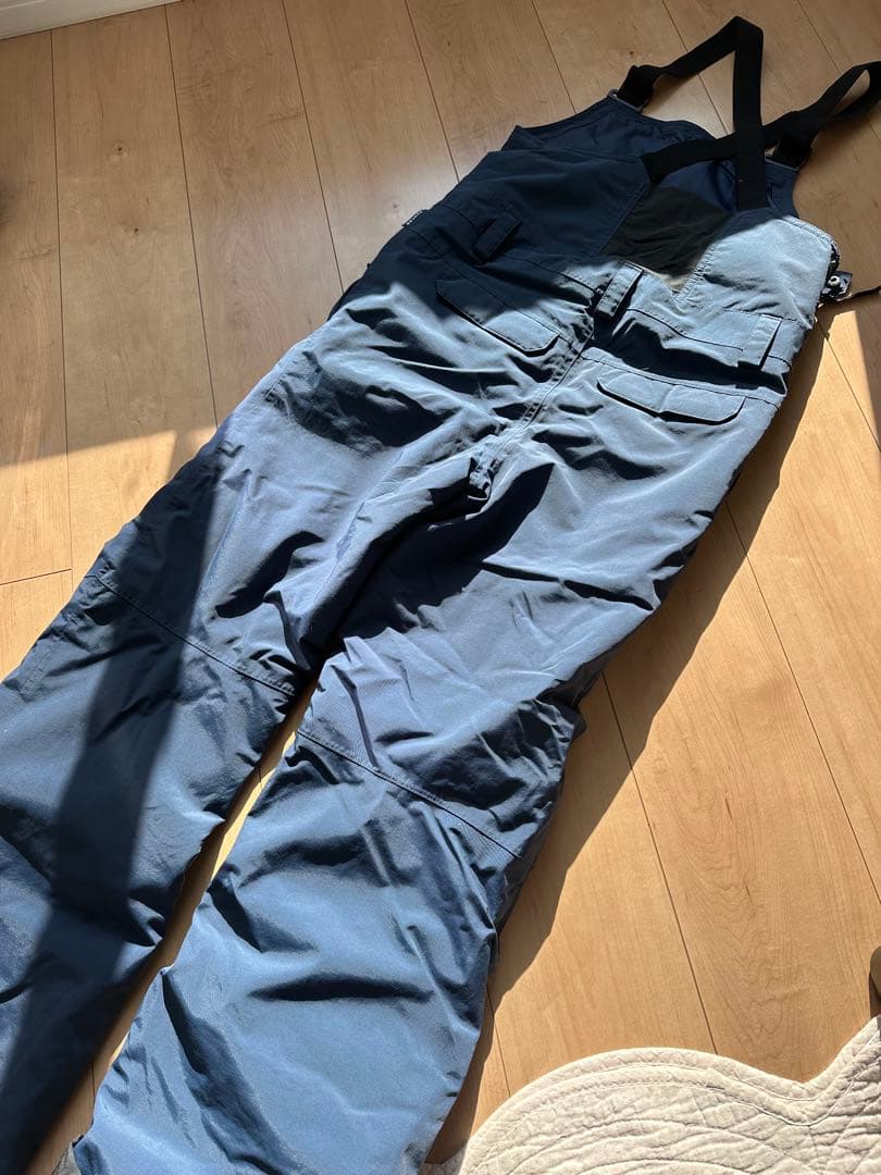 BURTON スノーボード　ビブパンツLサイズネイビー
