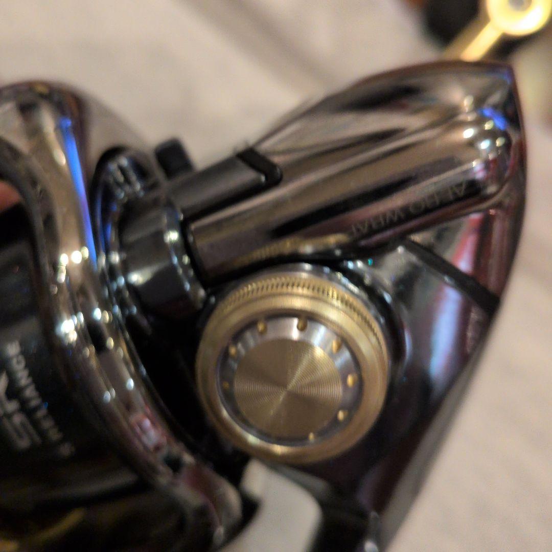 シマノ　ステラ　C3000 ＨG ＳD 83 Ｅ 未使用