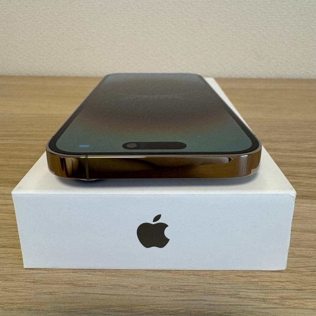 iPhone 14 pro 256GB ゴールド　SIMフリー