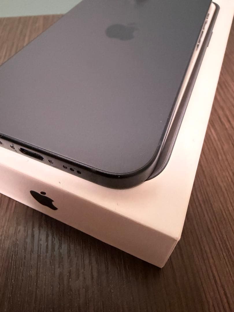 Apple iPhone 15 128GB SIMフリー 本体