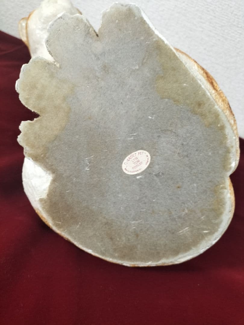 リアルなかわいい猫の置物 オレンジと白　最終値下げ