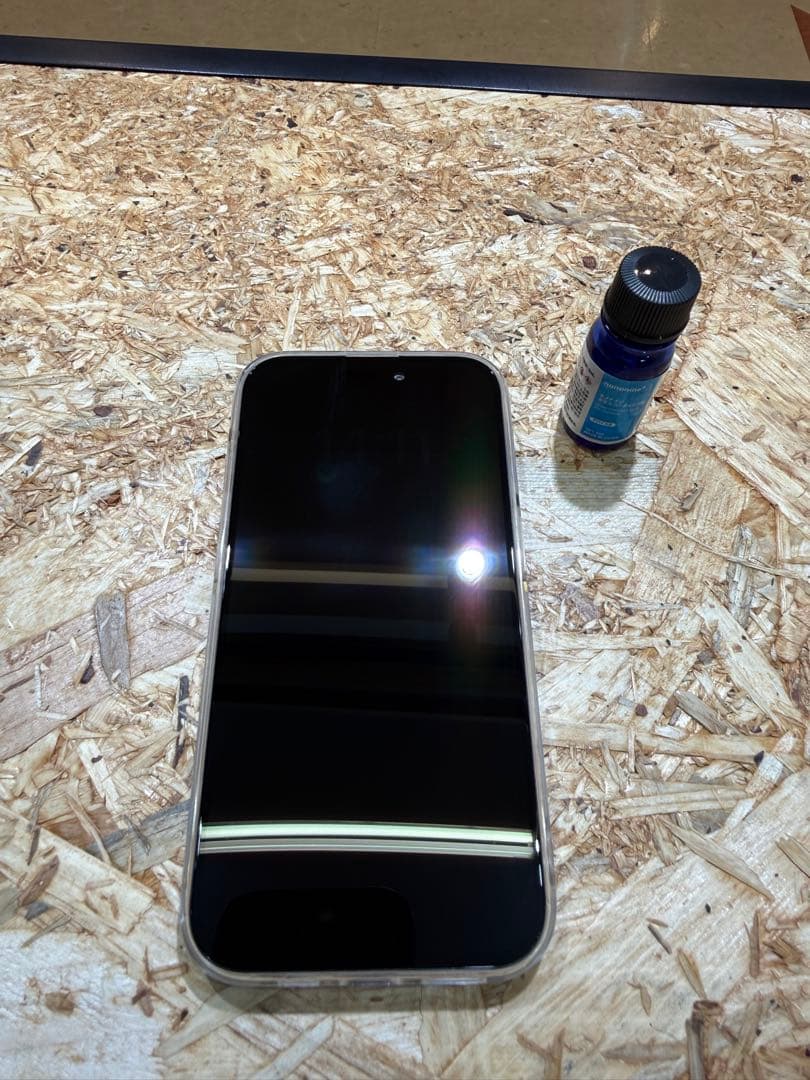 携帯電話本体 iPhone 15 pro 256gb