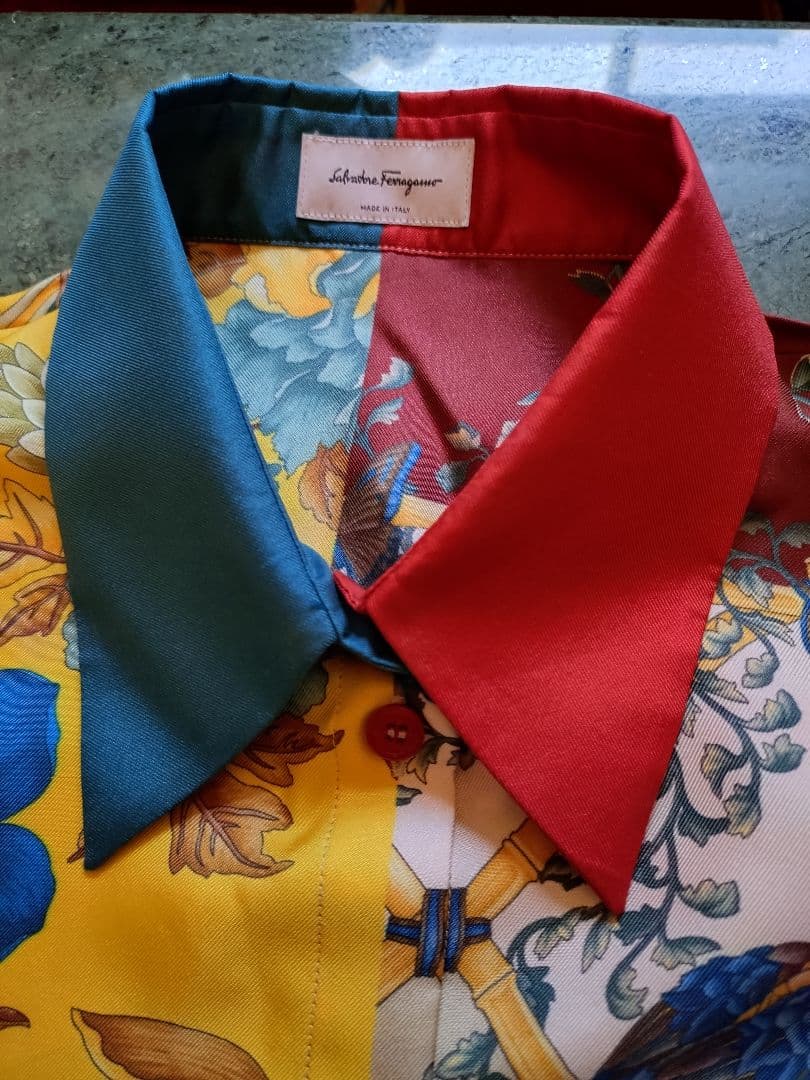 美品 Salvatore Ferragamo アシンメトリー シルク ブラウス