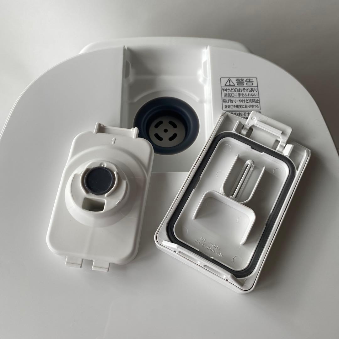 さくらんぼさん専用【美品】東芝 RC-10HR 5.5合 IH 炊飯器