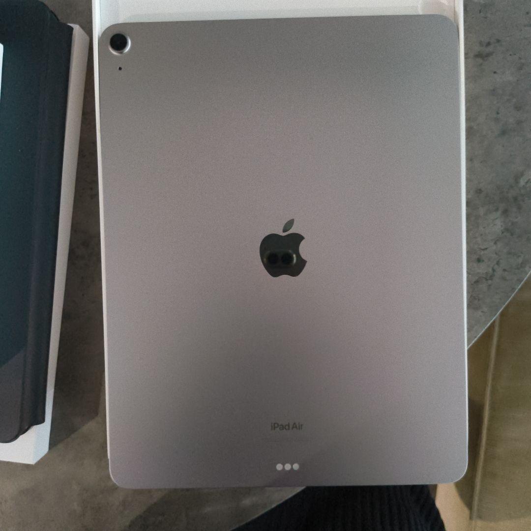 iPad Air(M2) 13インチ 128GB スペースグレー