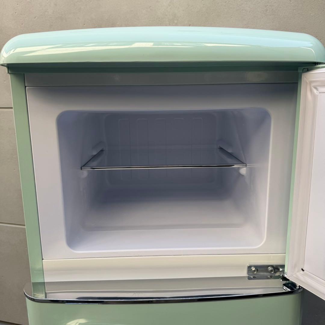 114⭐️2022年製美品★レトロ風　冷蔵庫　ライトグリーン　一人暮らし　オーヤマ