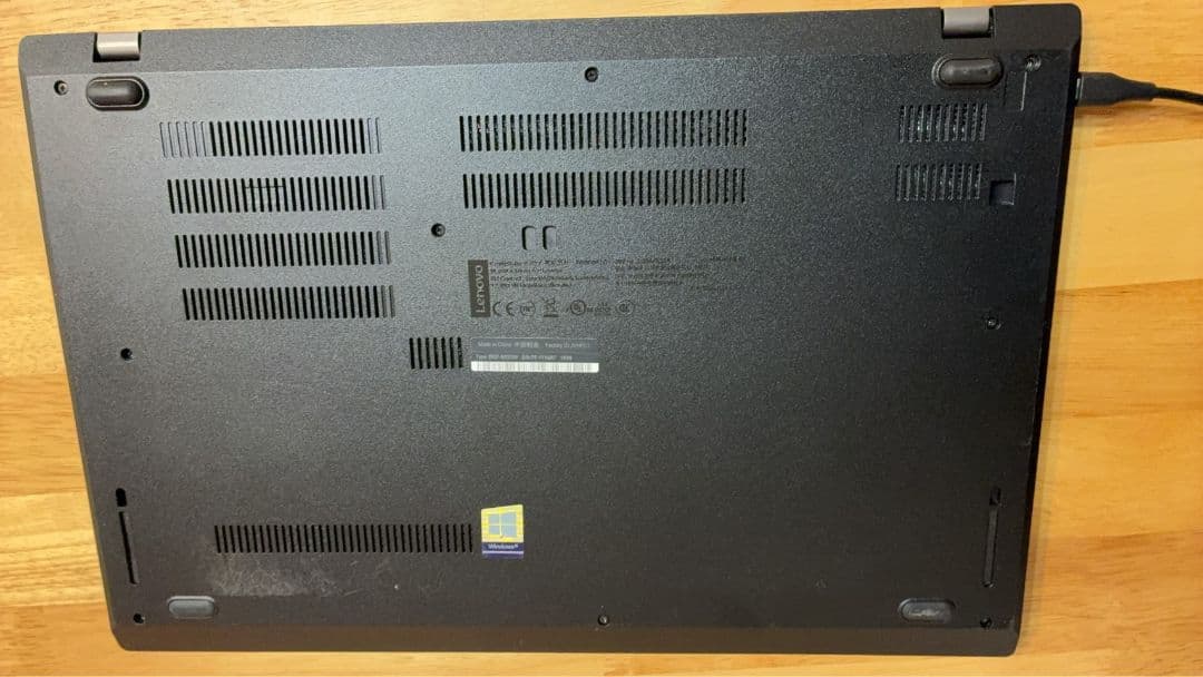 レノボシンクパッド L590 i3-8145U SSD128 8GB Win11