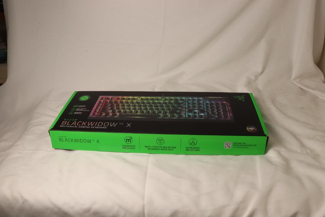 Razerゲーミングキーボード　Noodleクエスト　カップヌードル コラボ商品